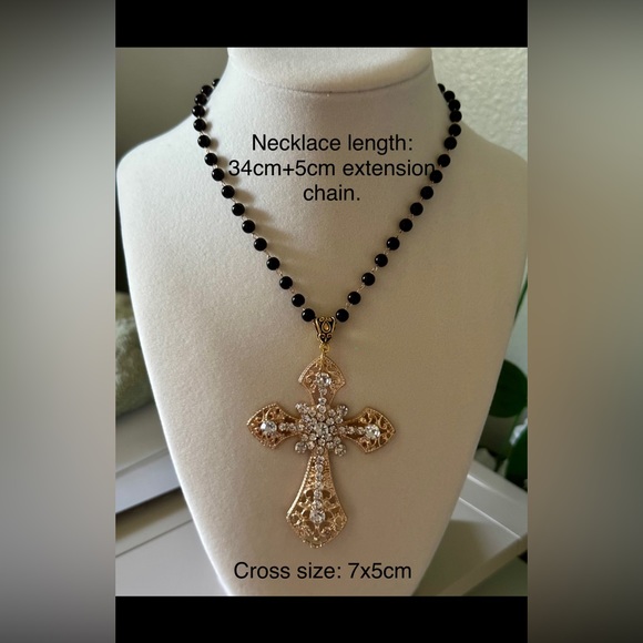 Vintage Gold Tone Gothic Statement Cross Charm Rosary Choker Necklace Brand New - Picture 11 of 11